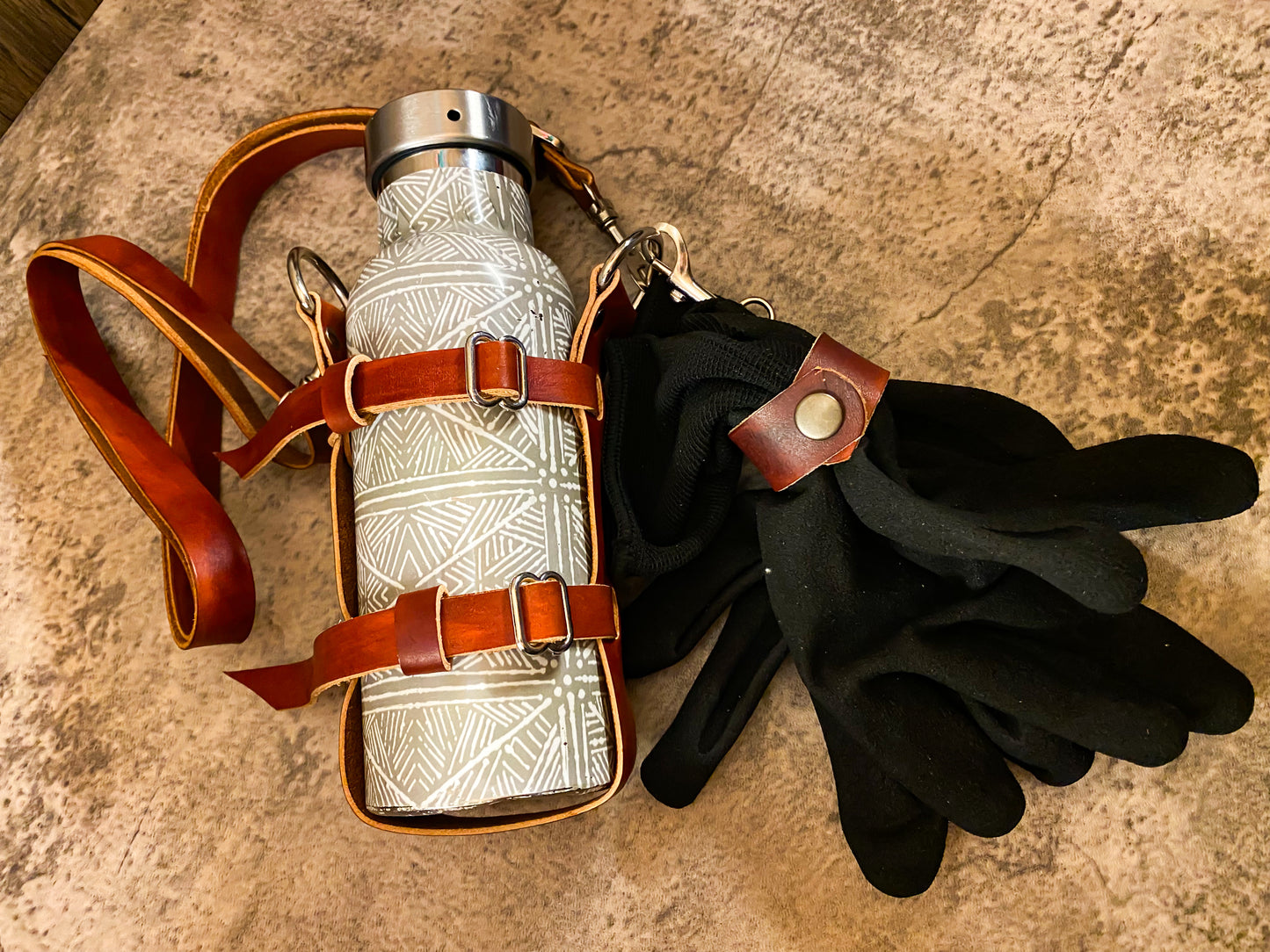 Wanderer's leather water bottle sling