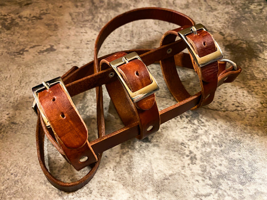 "The tough boy" leather water bottle sling