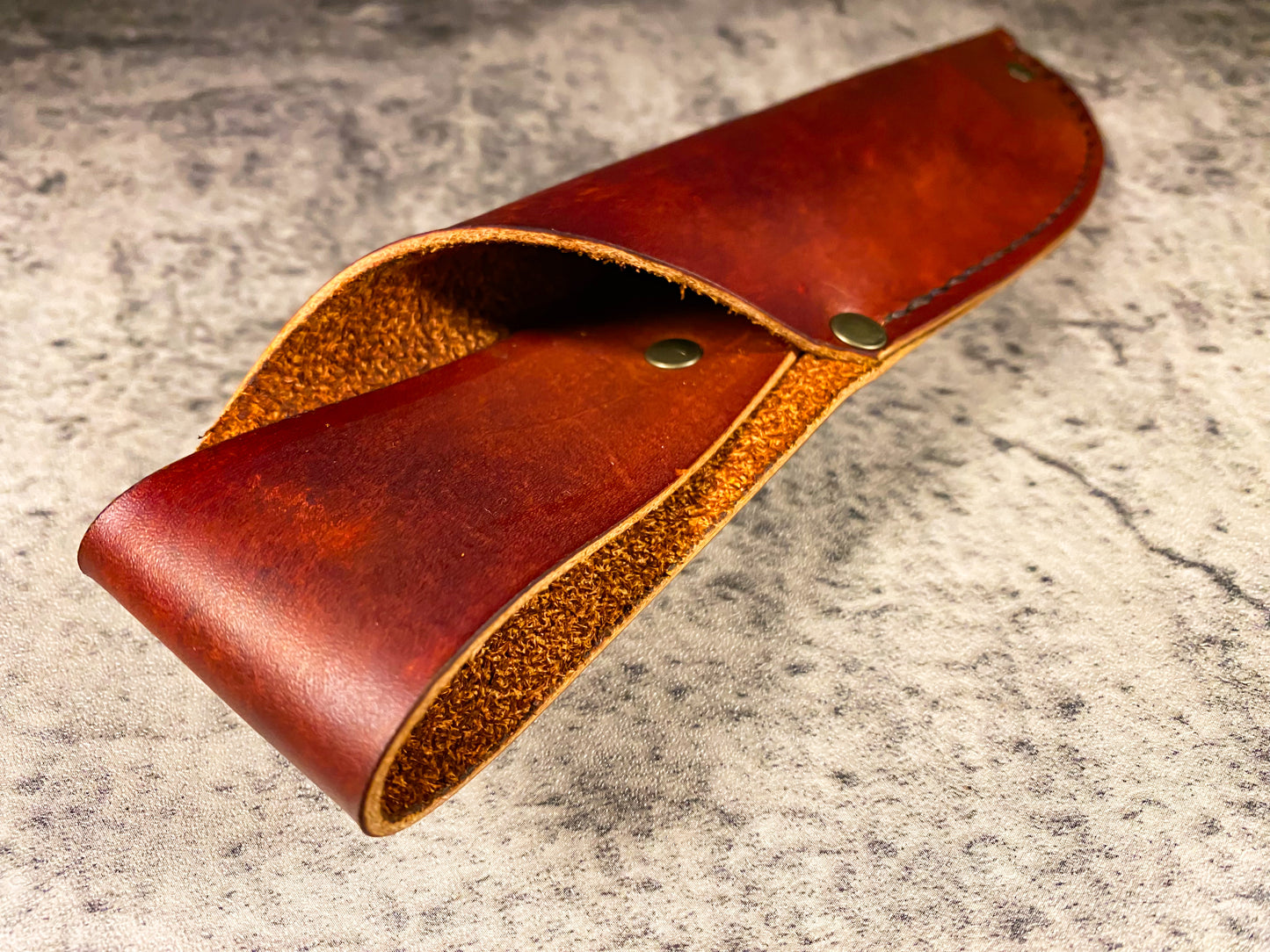 Bush crafters knife sheath with removable belt attachment