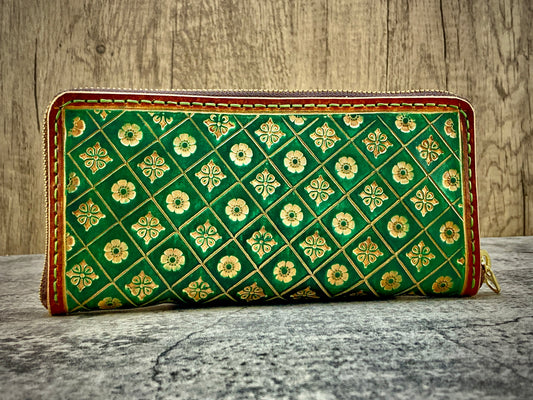 "Green Nature" round zip long wallet purse