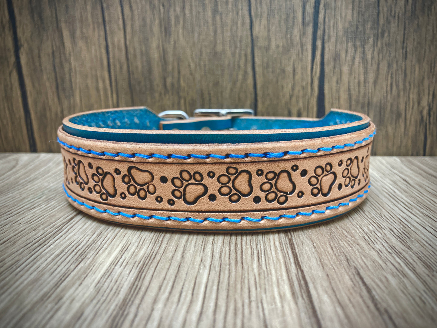 Hand embossed double layered dog collar - Medium - Large