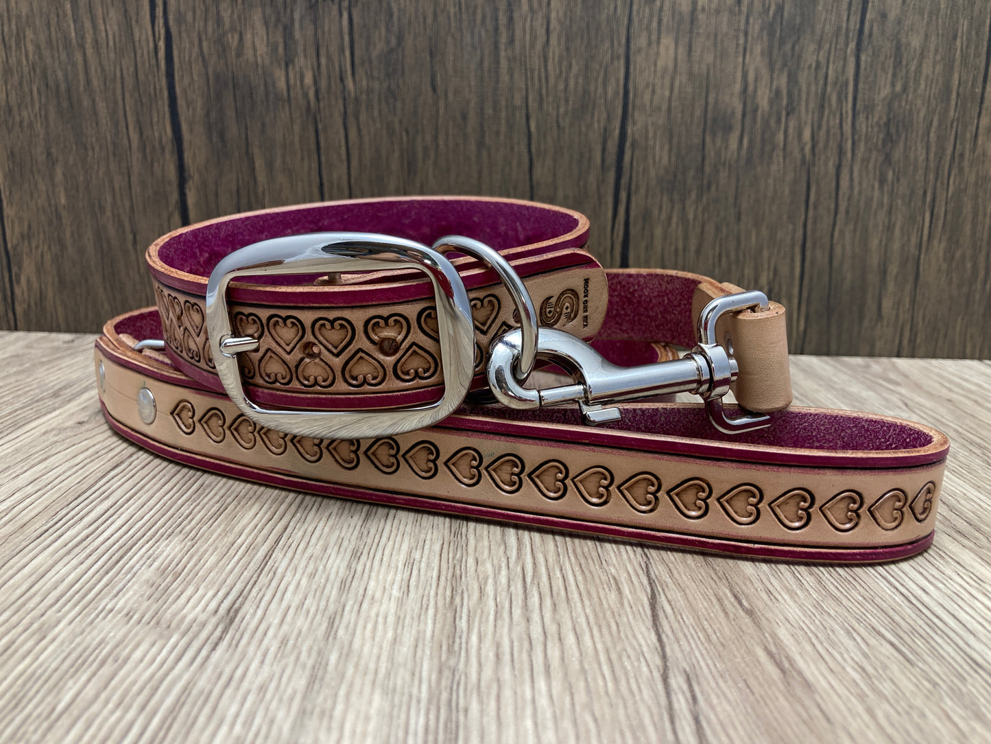 "Love heart" Hand carved wide dog collar - Medium - Large