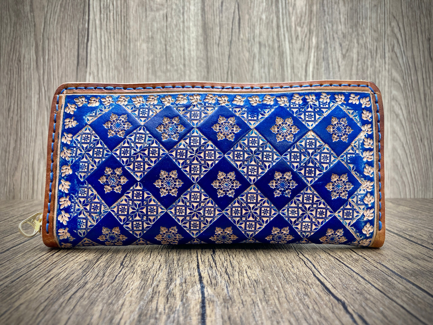 "Blue Ice" round zip long wallet purse