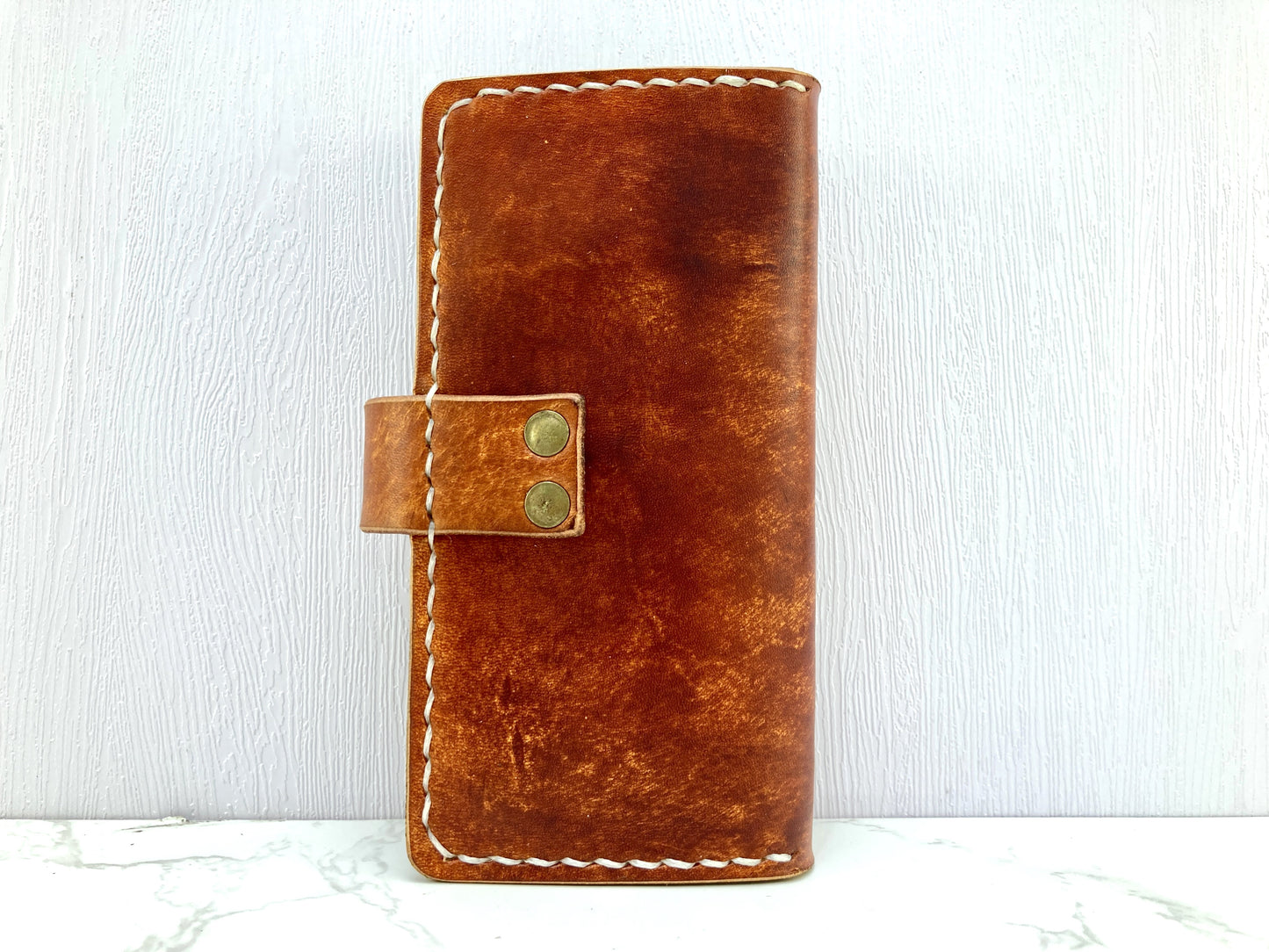 Hand dyed minimalist style leather phone case