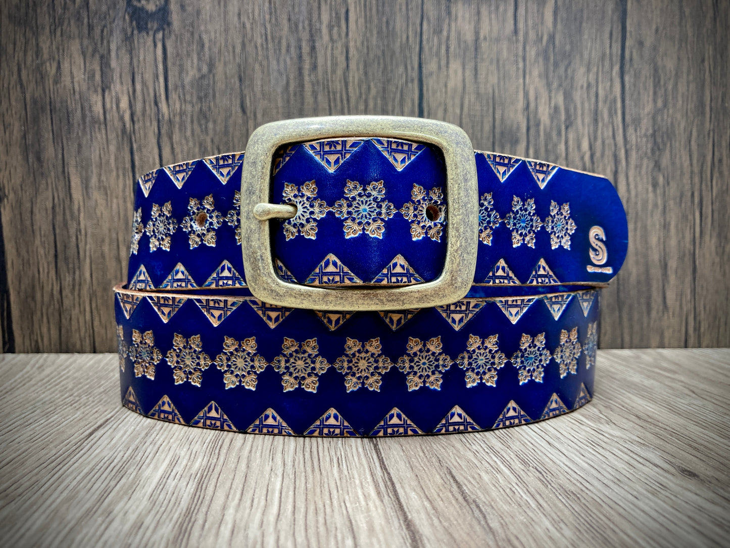 Handcrafted adventure belt - Blue Ice