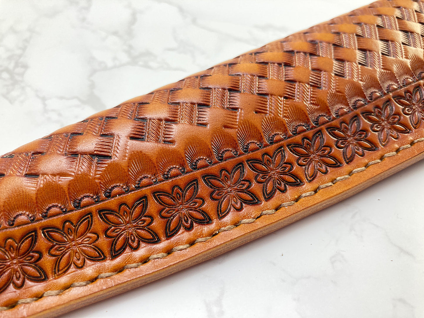 Handcrafted leather kitchen knife sheath - Basketweave