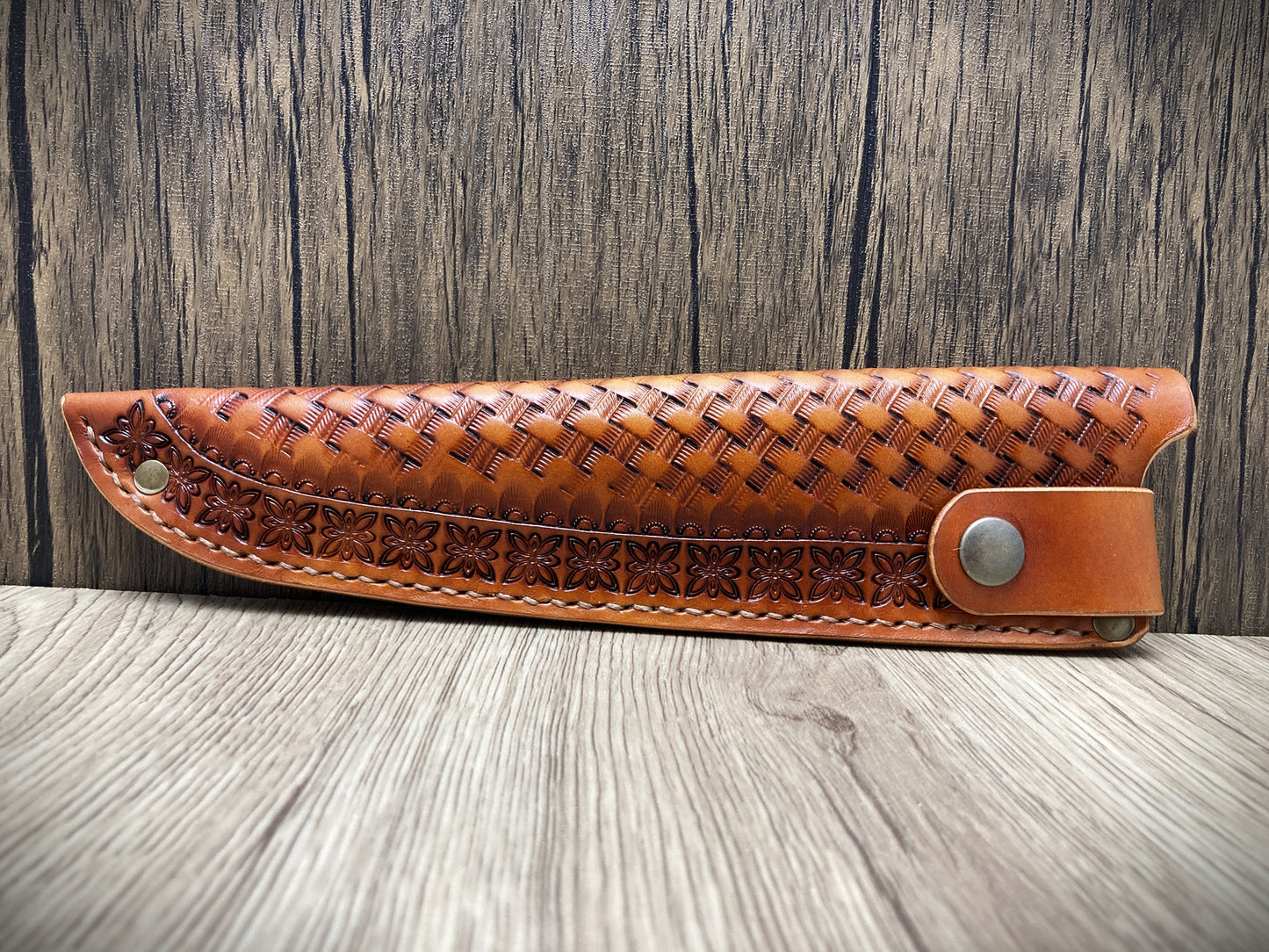 Handcrafted leather kitchen knife sheath - Basketweave