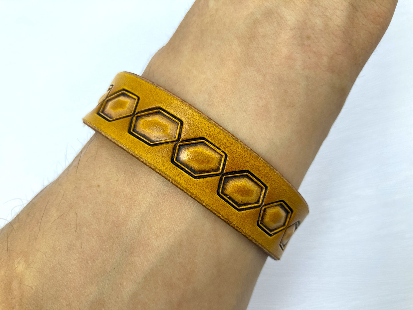 Nature inspired leather wrist band - bracelet