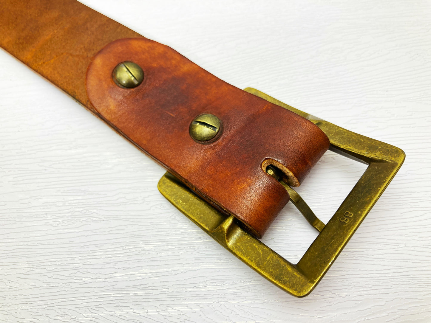 Hand dyed minimalist leather belt