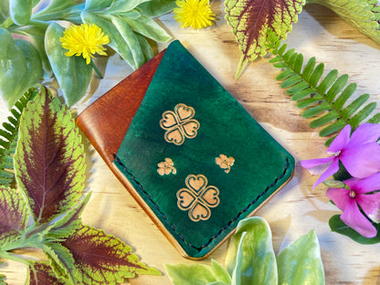 Nature inspired tri pocket card case