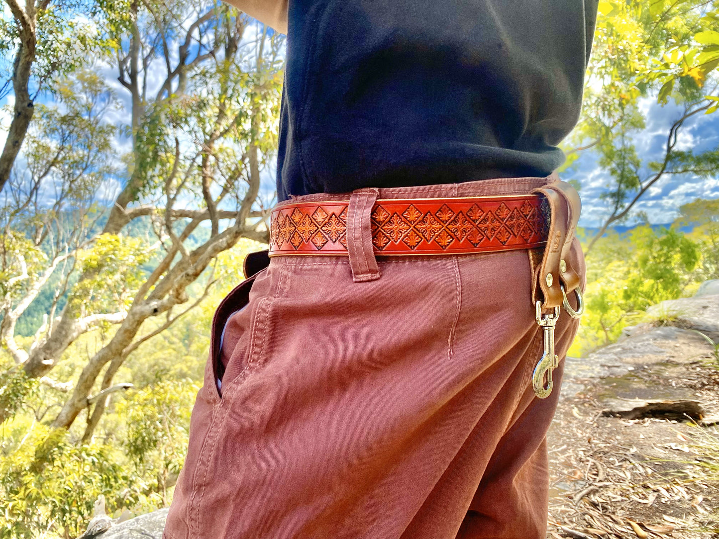 Nature inspired custom leather belt - Autumn leaves