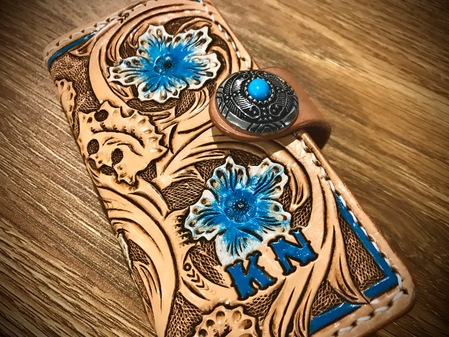 Sheridan hand painted phone wallet with concho closure